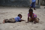 Zanzibar'ın Çocukları (The Kids Of Zanzibar) - 9